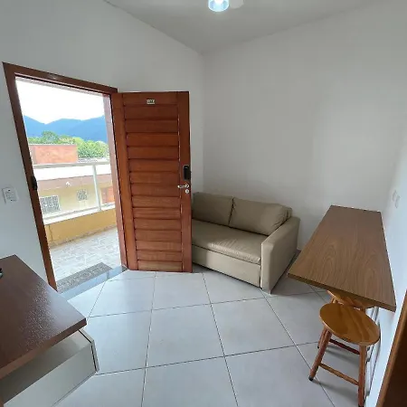 Rafael Apartamentos 800m da Praia da Maranduba-3