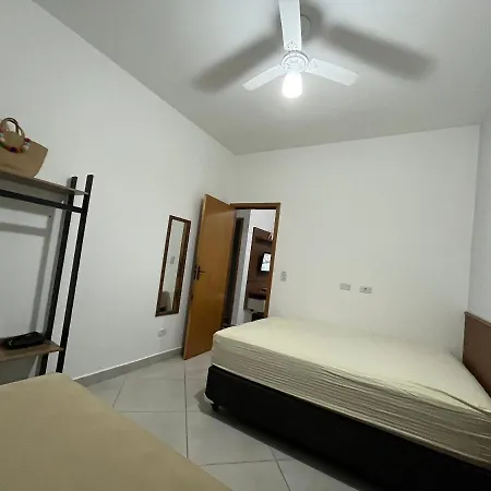 Rafael Apartamentos 800m da Praia da Maranduba-2